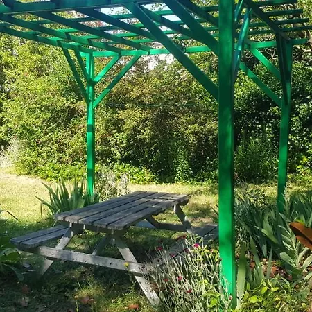Bed & Breakfast Maison Anne Face To Park In Giverny 3*